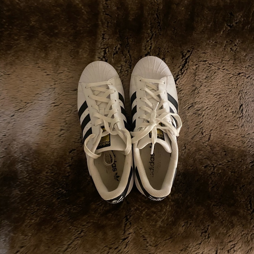 Adidas Superstar